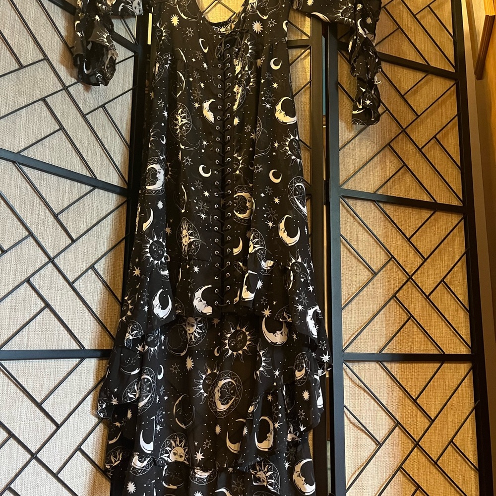 Killstar Moon & Stars Celestial Print Cold-Shoulder Sheer Asymmetrical Dress XL - Picture 7 of 16